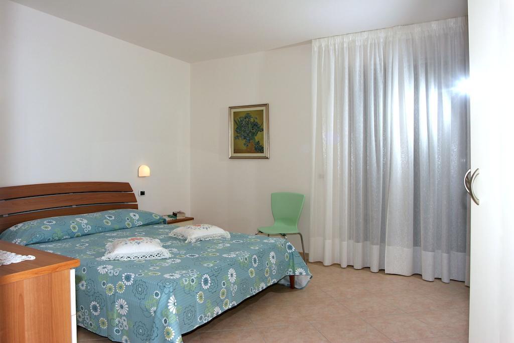 Verde Mare "Appartamenti Per Vacanze" Торторето Экстерьер фото