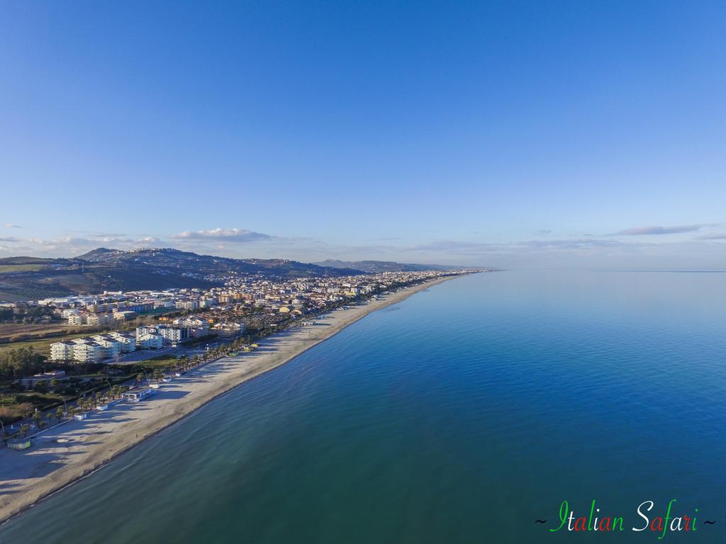 Verde Mare "Appartamenti Per Vacanze" Торторето Экстерьер фото
